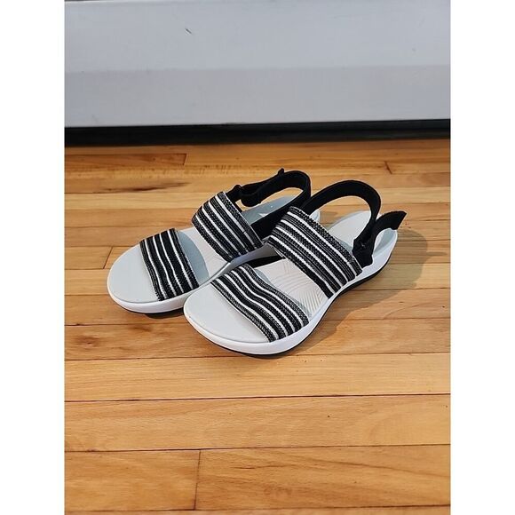 Clarks Cloudsteppers Sport Sandals Arla Stroll Black White Small Wedge NEW 6.5 - Picture 1 of 6